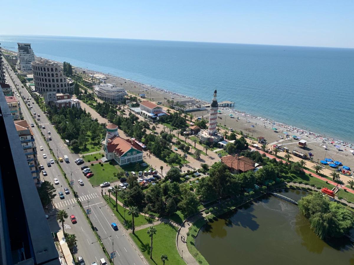 Luxury Studio With Ocean View Batumi Luaran gambar