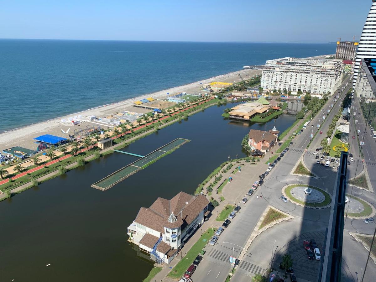 Luxury Studio With Ocean View Batumi Luaran gambar